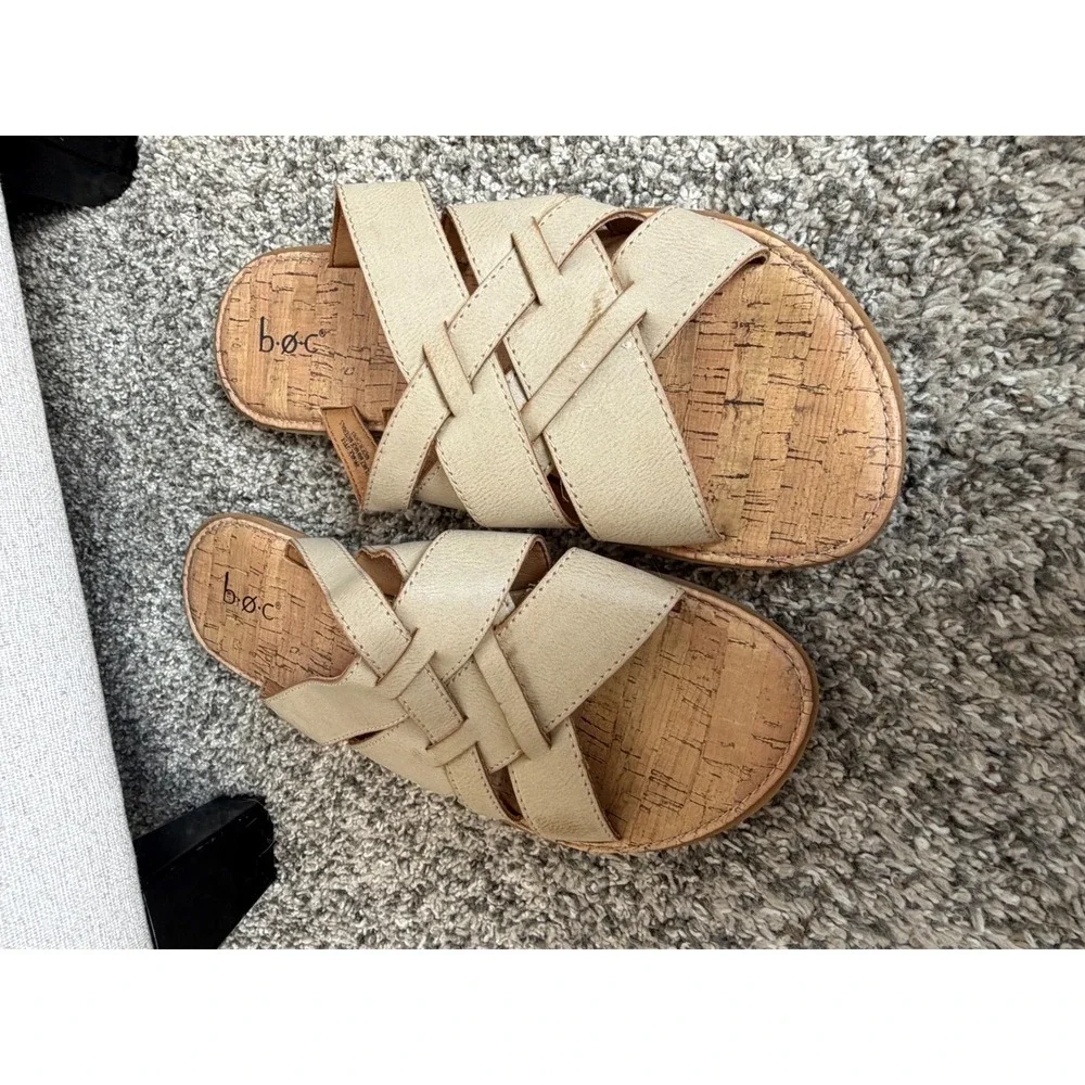 B.O.C. Born Concept Womens Beige Crisscross Slide Sandals Cork Footbed 9M